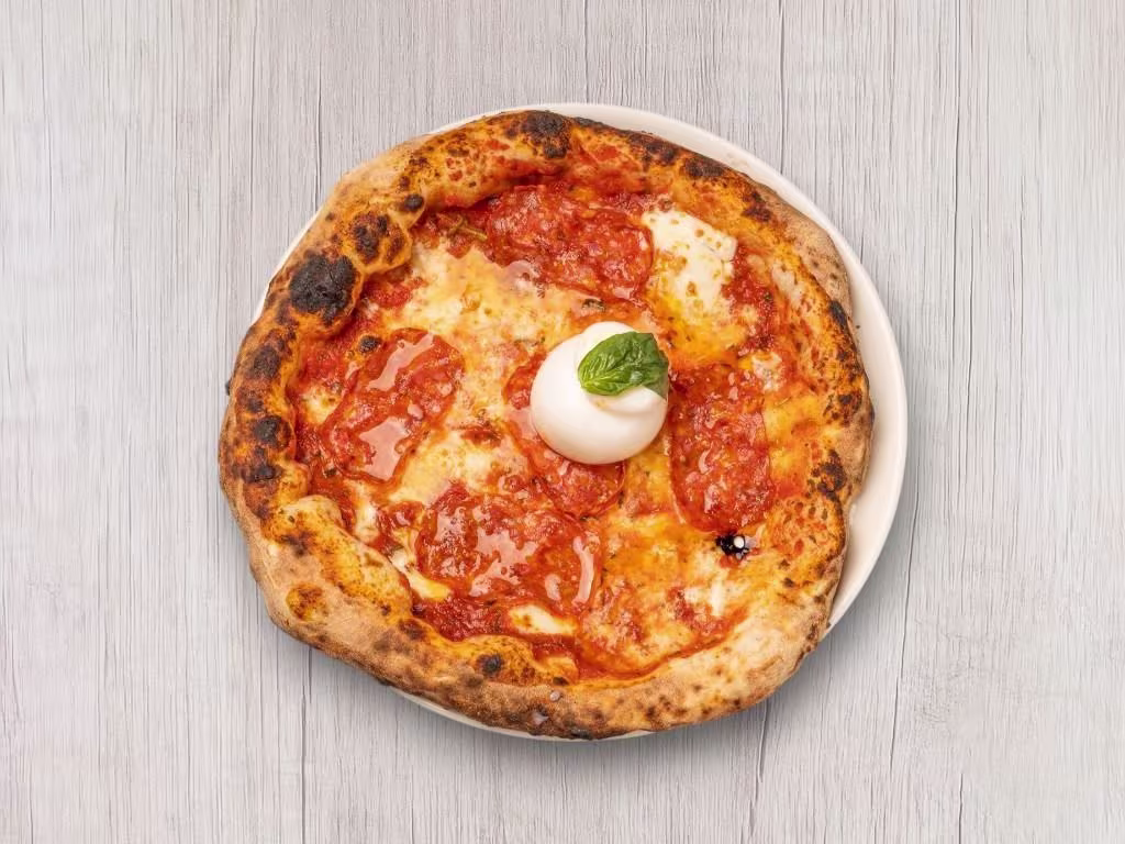 Pizza Diavola con Burrata