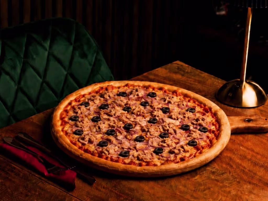 Pizza Tonno