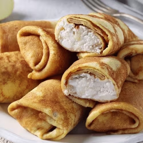 Pfannkuchen mit Hüttenkäse (2 Stück)