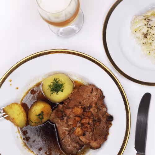 Signature Schweinsbraten vom Bio-Voralpen Strohschwein