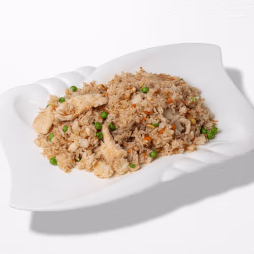 Gebratener Eierreis mit Hühnerfleisch