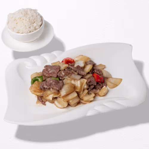 Rindfleisch mit Zwiebeln