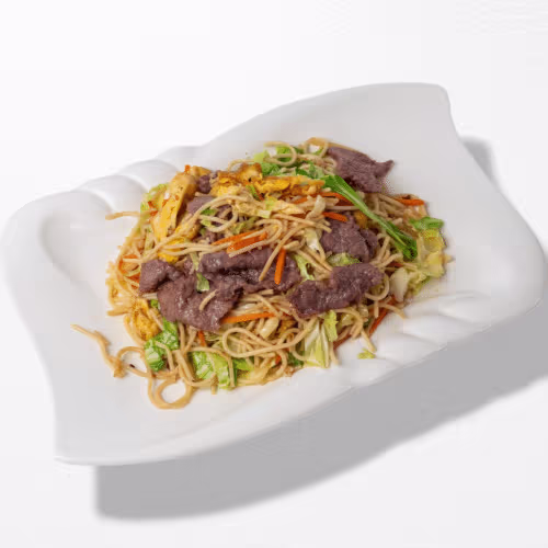 Gebratene Nudeln mit Rindfleisch