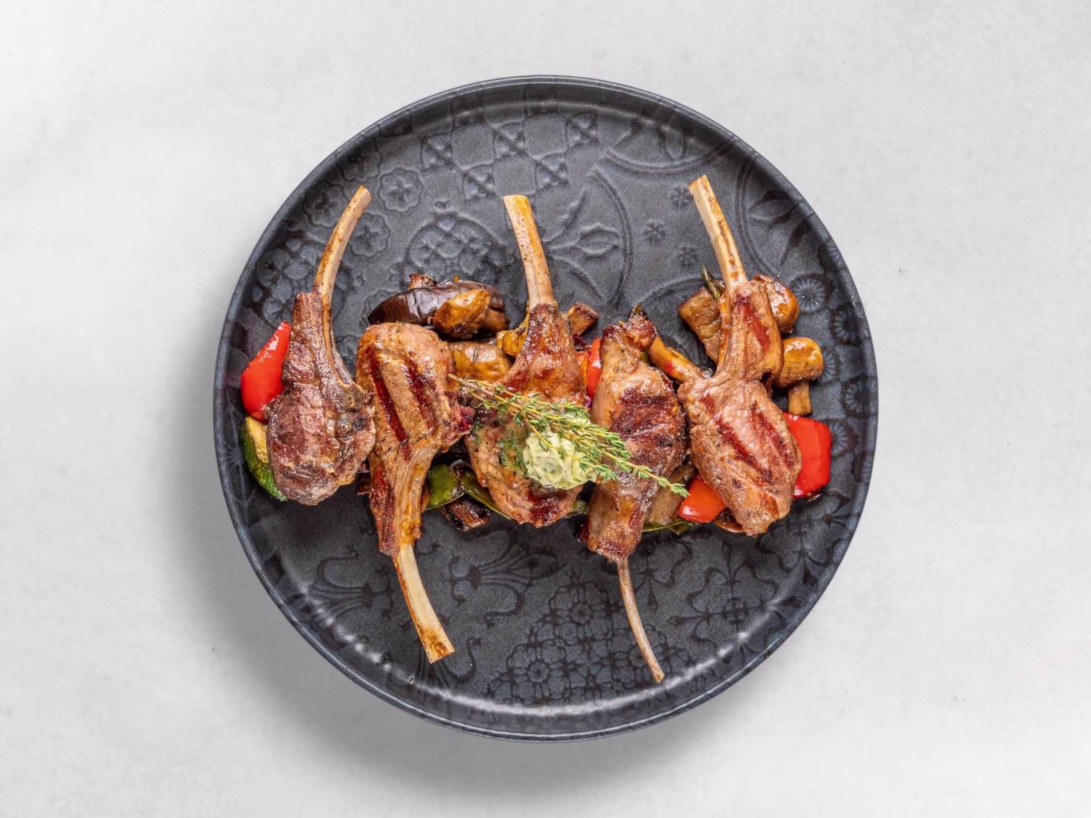 Lammkotelett vom Grill