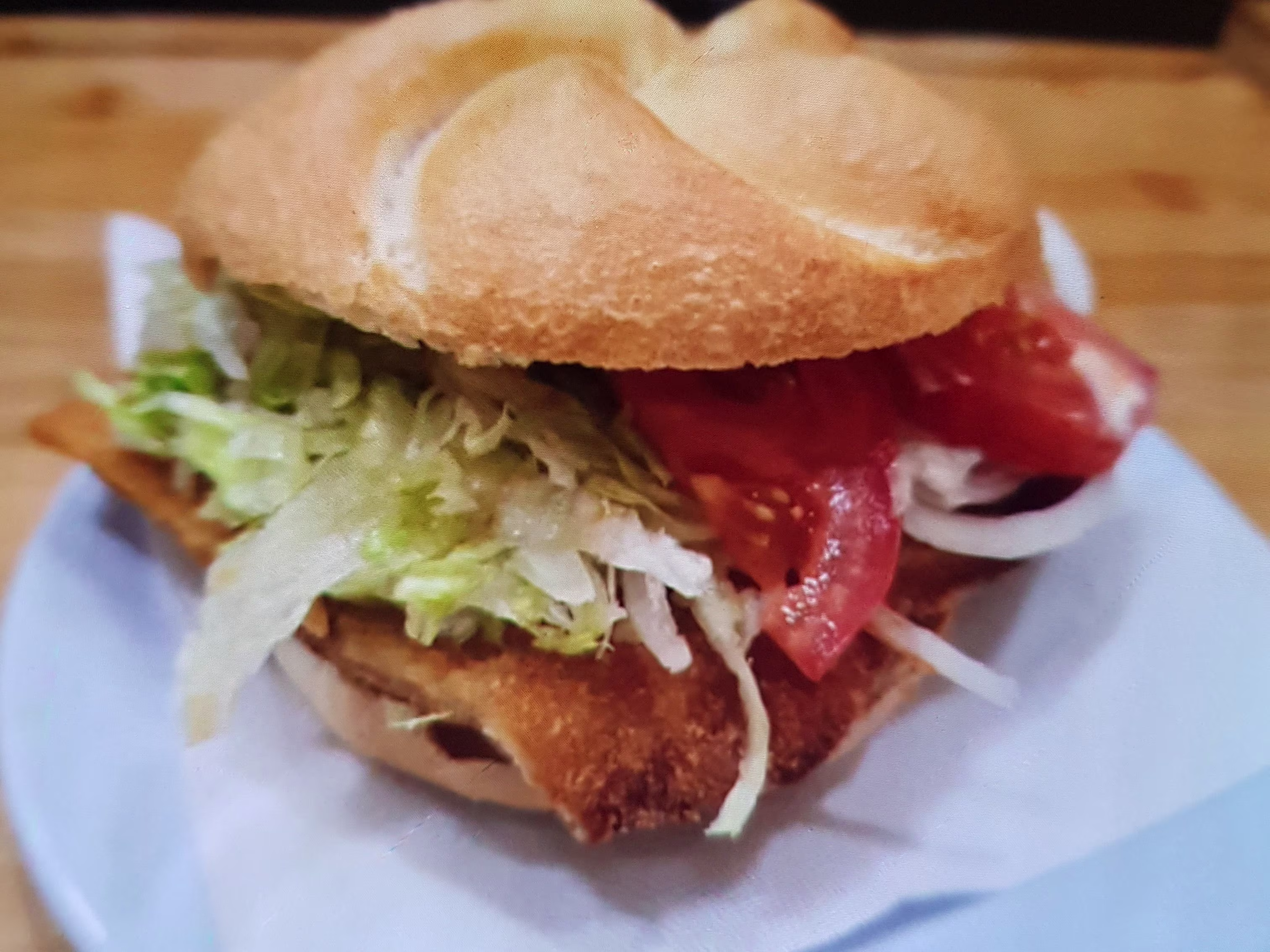 Hühner-Schnitzel-Sandwich