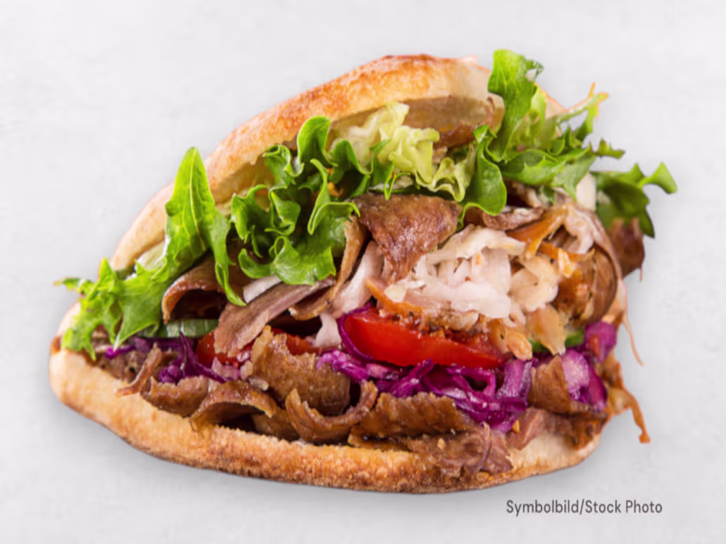 Döner Kebab mit Käse