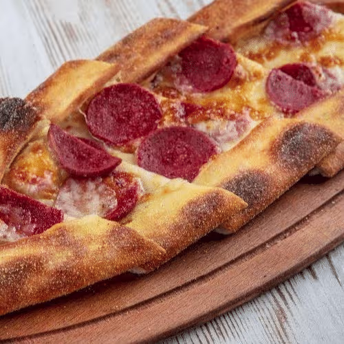 Pide Sucuklu