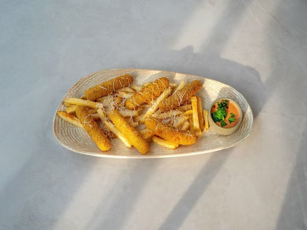 Mozzarella Sticks (6 Stück)