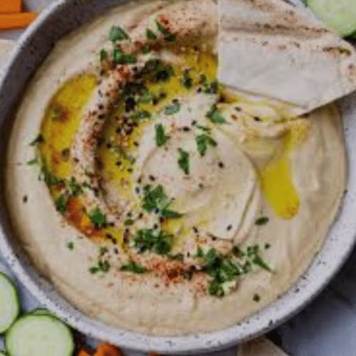 Hummus mit Brot
