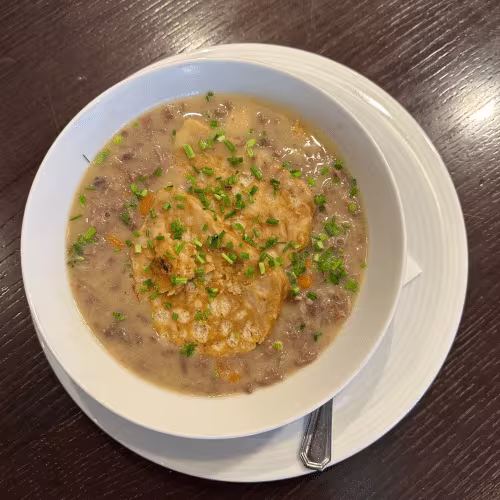 Kalbsrahmbeuschel mit Knödel