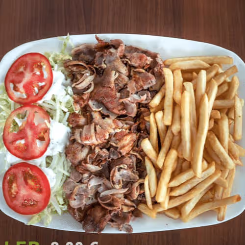 Kebabteller mit Pommes frites