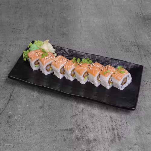 Sake Tempura Roll (8 Stück)