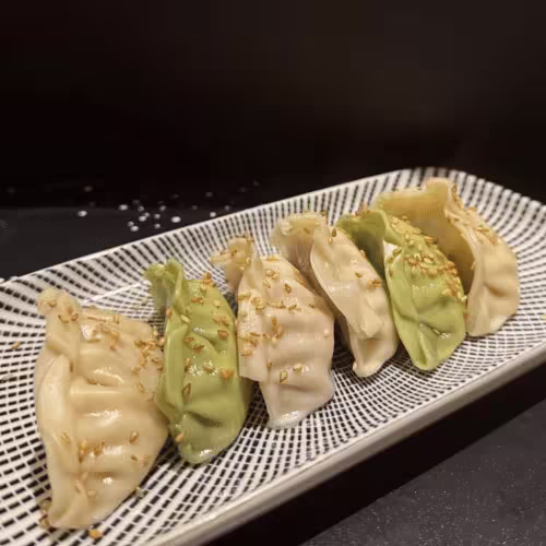 Itoya Gyoza - Gemischter Teller