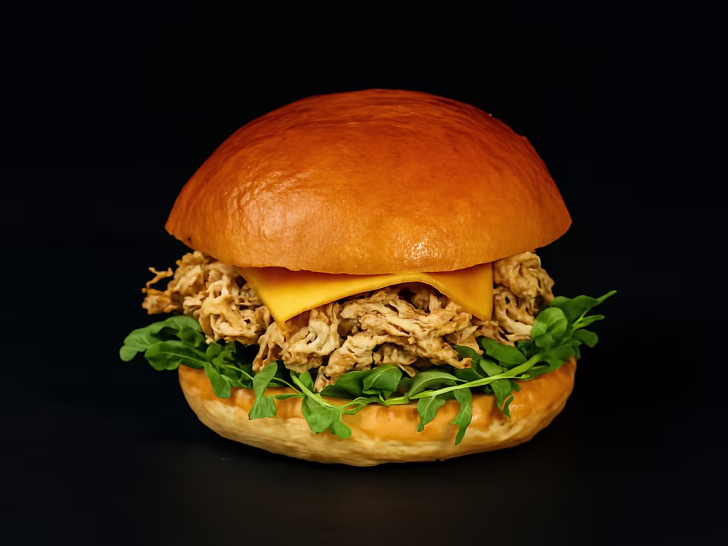 Pulled-Chicken Burger
