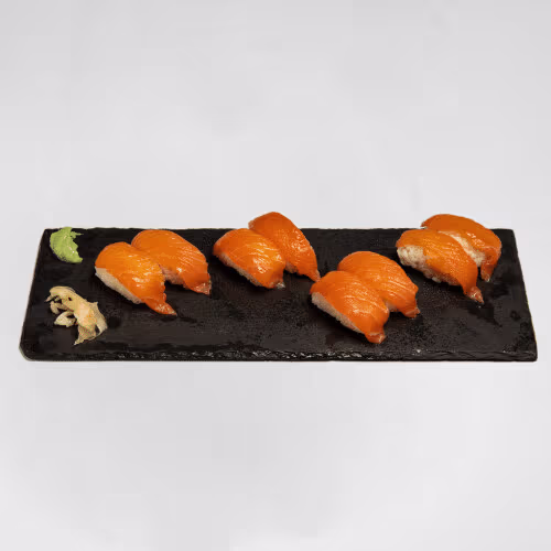 Sushi mit Lachs