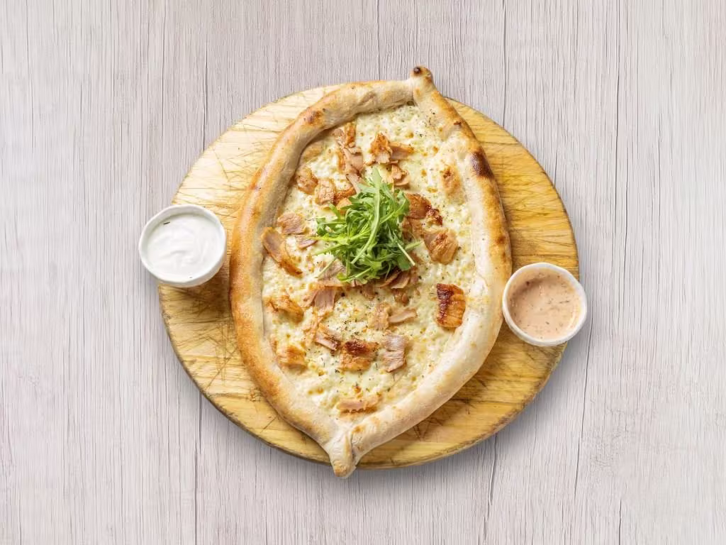 Döneria Pide + 0,33 l Getränk