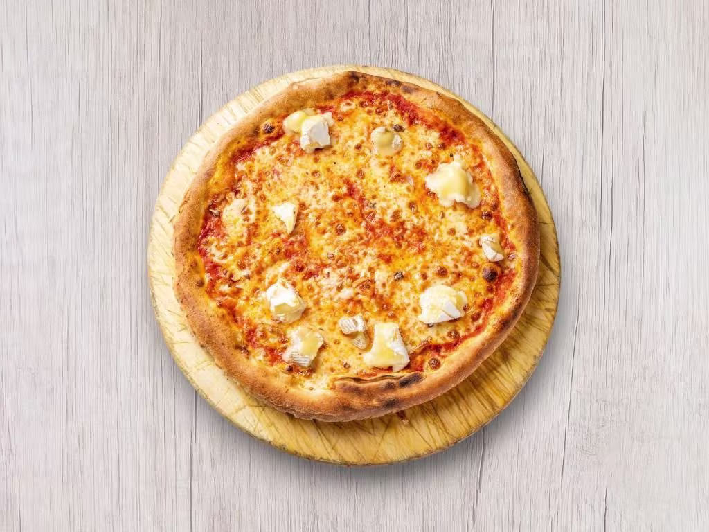 Pizza Quattro Formaggi + 0,33 l Getränk