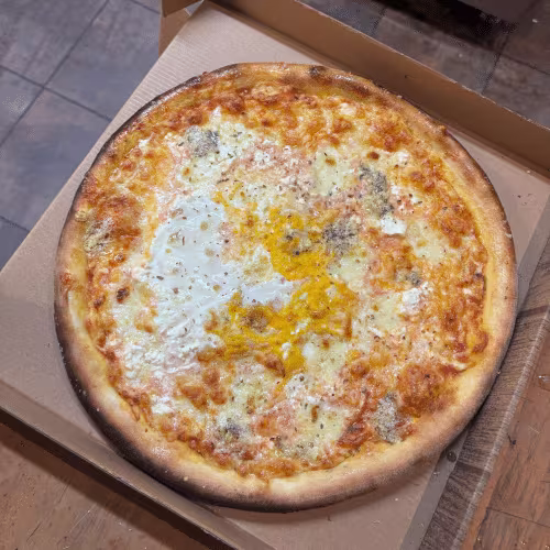 Pizza Quattro Formaggi