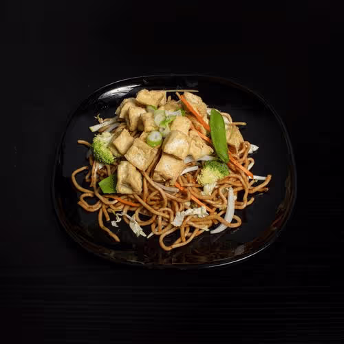 Tofu mit Nudeln