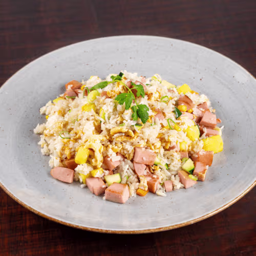 Pineapple Huhn Fried Rice
