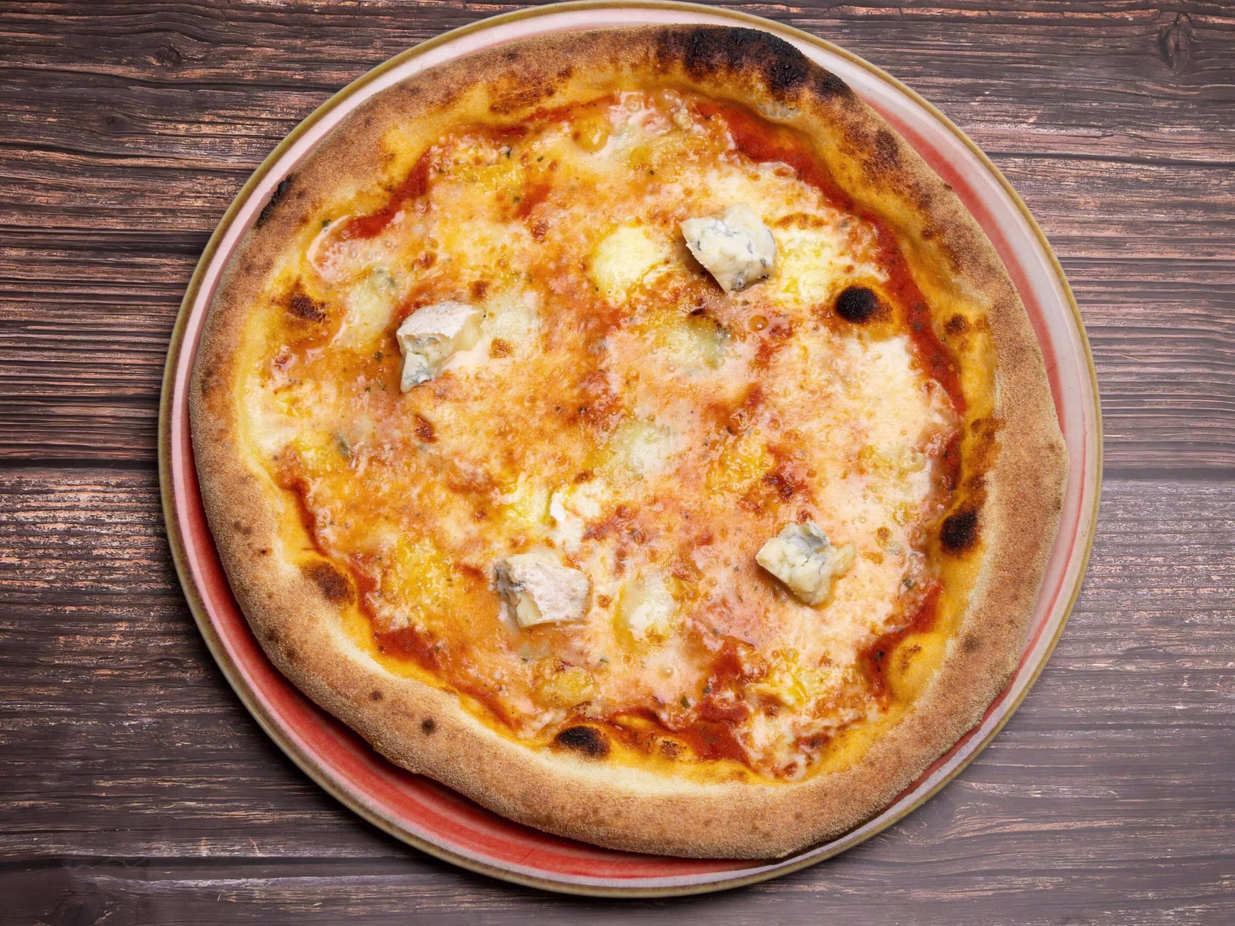 Pizza Quattro Formaggi, klein