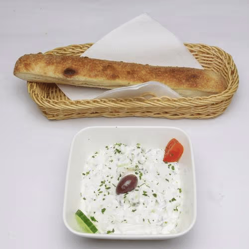 Tzatziki mit Stangerl
