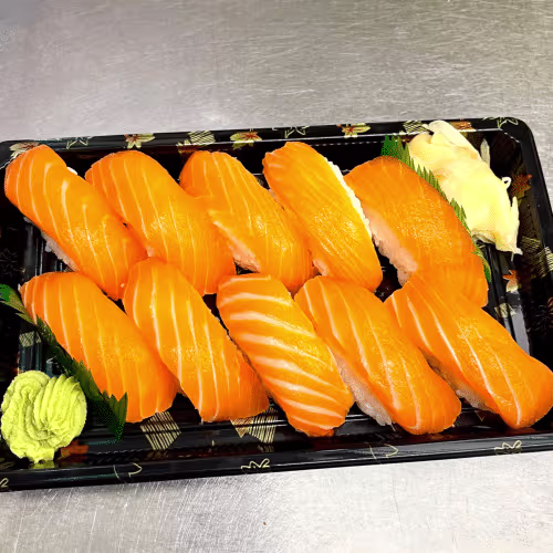 Sake Sushi (10 Stück)