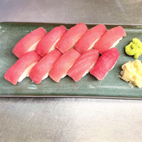 Maguro Sushi (10 Stück)