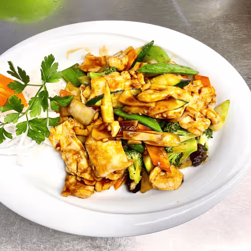 Gong Bao Chicken mit Hoisin Sauce (scharf)
