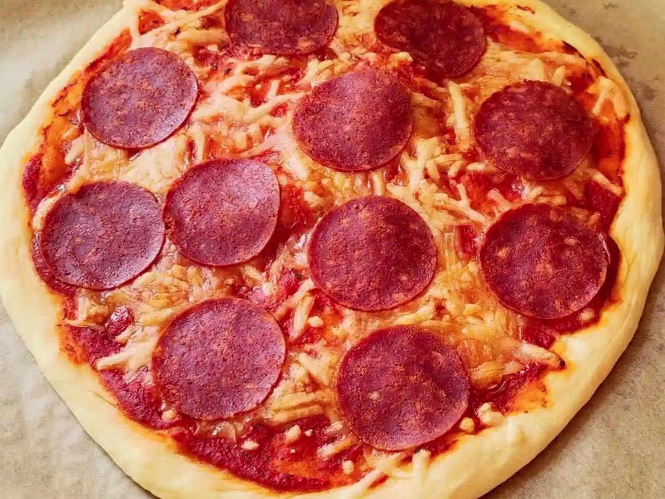 Pizza al Salame