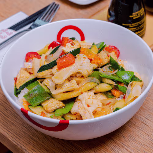 Reisschale Mapotofu und Gemüse (scharf, vegan)
