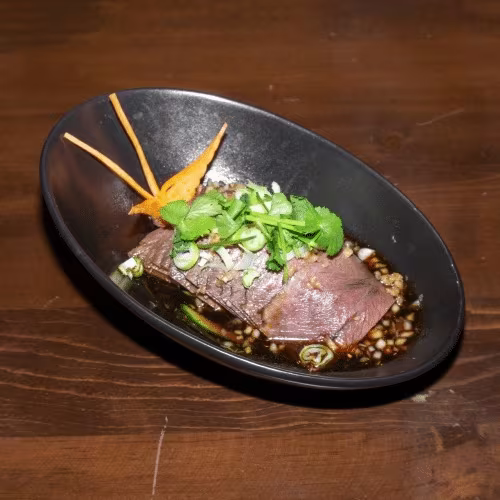 Chiri Beef Salat (scharf)