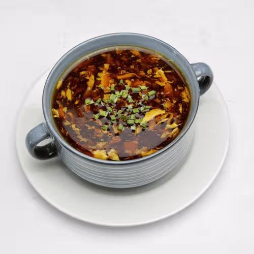 Pikant säuerliche Suppe