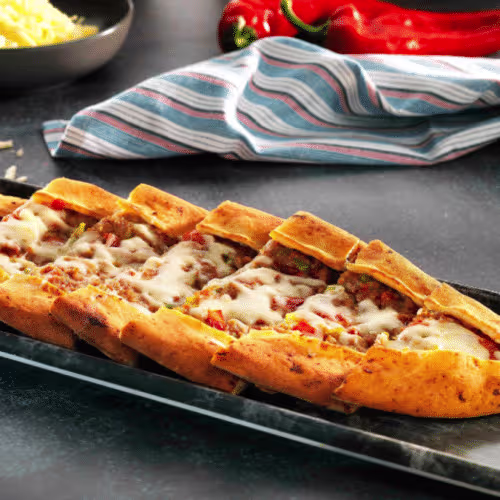 Lahmacun pide mit Käse