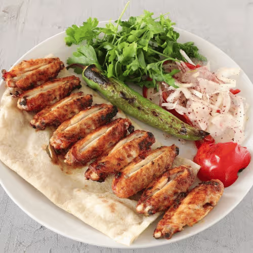Gegrillte Hühnerflügel