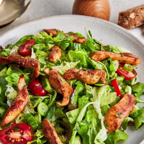 Rosmarin - Huhn auf Blattsalat