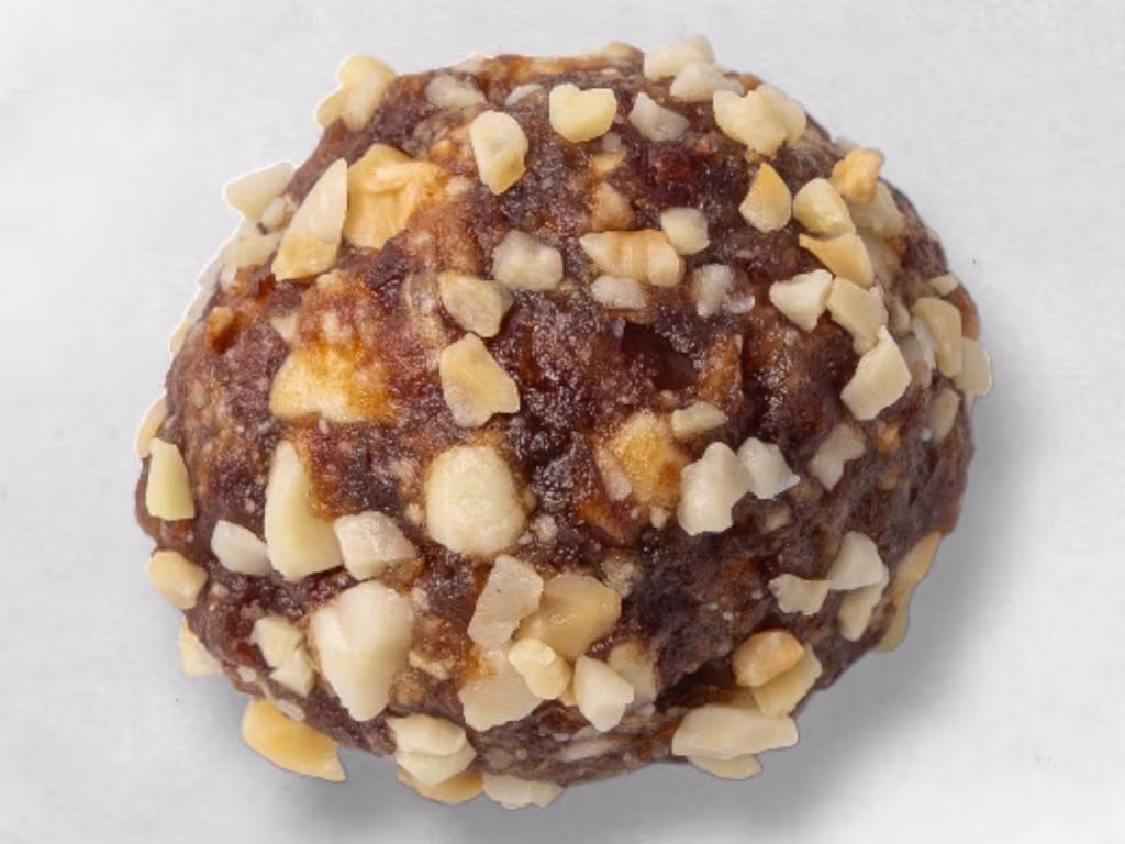 Homemade Energy Ball (vegan)